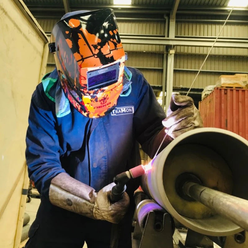 DEKO Solar Auto-Darkening Welding Helmet – Adjustable Shade 4/9–13