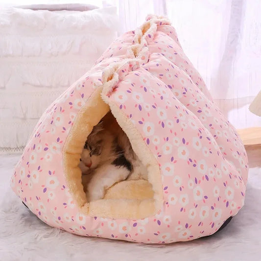 Warm and Cozy Cat Bed for Purr-fect Winter Snuggles