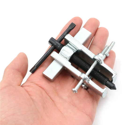 Two Claws Bearing Gear Puller Hand Tool - 65mm Steel Remover for Automotive & Machinery