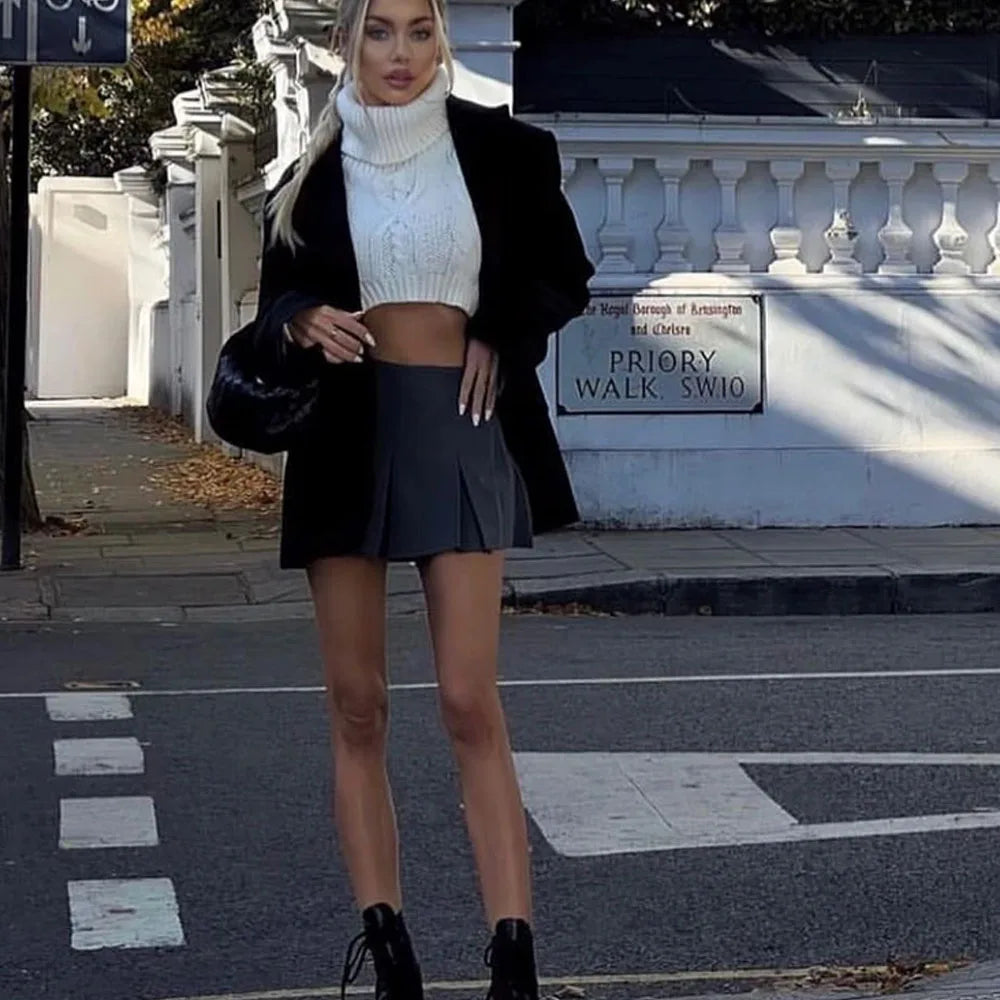 MUJER High Waist Pleated Skirt Shorts - Stylish Striped Bermuda Mini Shorts for Women