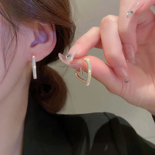 Fashion Simple Gold Color Love Heart Earrings for Women - Trendy Elegant Metal Geometric Zircons Heart-Shaped Jewelry