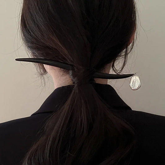 Chinese Style Natural Baroque Irregular Pearl Geometric Hairpin with Curved Sandalwood - Classic Hair Ornaments