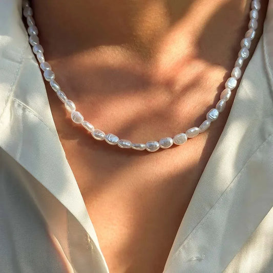 Elegant Imitation Pearl Choker Necklace for Women - Vintage Beaded Jewelry for Weddings and Parties