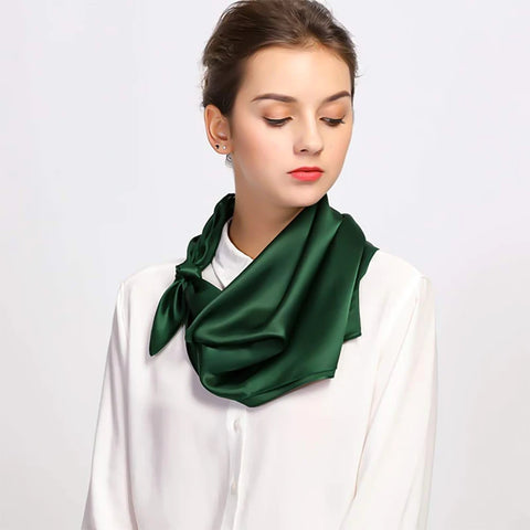 Elegant 90x90cm Silk Scarf for Stylish Women