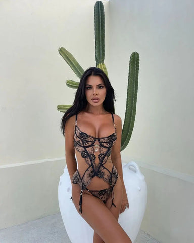 Fantasy Lingerie Ultra Hot Lace Sexy OnlyFans Kit - Transparent Ensemble with G-String Tulle Underwear