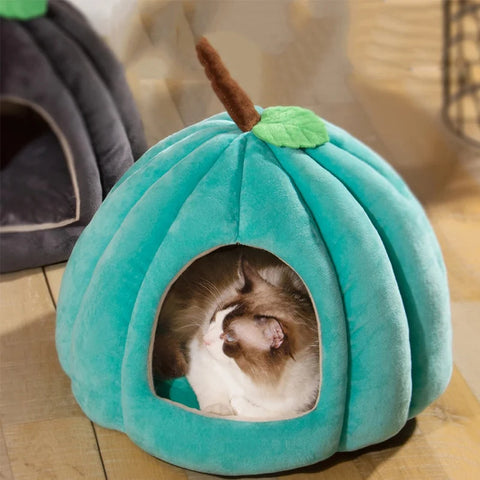 Cozy Banana-Shaped Plush Bed for Cats and Dogs - Perfect Winter Accessory