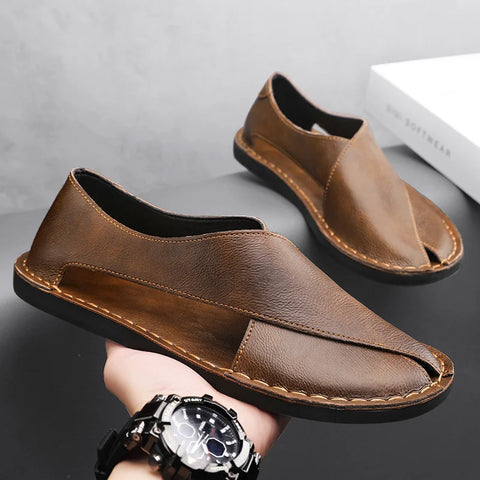 Sommerliche handgefertigte Herrensandalen aus Leder