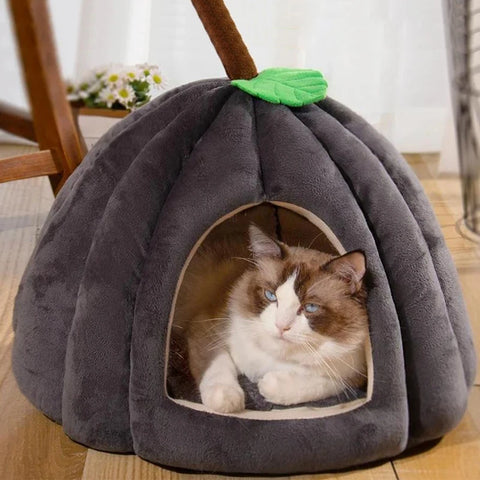 Cozy Banana-Shaped Plush Bed for Cats and Dogs - Perfect Winter Accessory