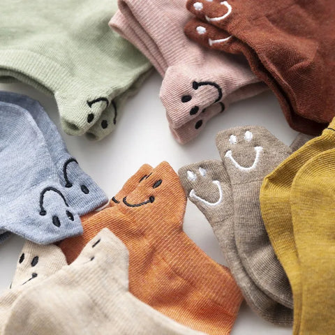 Happy Ladies Cartoon Smiley Face Ankle Socks - Comfortable & Breathable Boat Socks