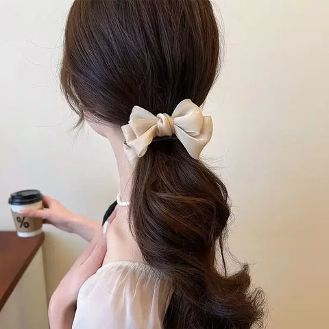 Elegant Sweet Bow Tie Hair Claw Clip - Velvet Ponytail Holder for Women