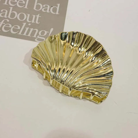 Fashion Gold Color Metal Shell Hair Claws for Women - Trendy Crab Clamps and Clips