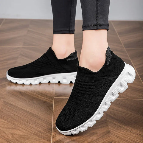 Nieuwe gevulkaniseerde instapsneakers voor dames
