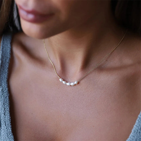 eManco Elegant Gold Pearl Choker Necklace for Weddings and Parties