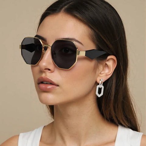Trendy Polygon metalen montuur zonnebril - Stijlvolle UV400 unisex vakantie- en autozonnebril