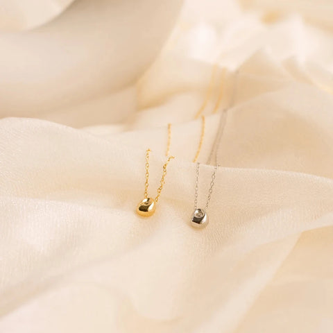 eManco Stainless Steel Gold-Plated Water Drop Pendant Necklace for Women – Adjustable Short Fine Jewelry