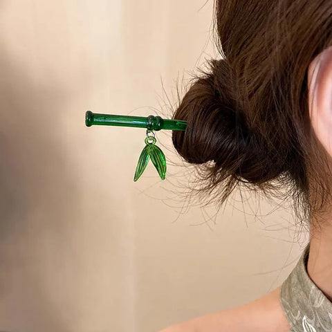 Vintage Imitation Jade Bamboo Leaf Hair Stick - Elegant Chinese Style Hairpin for Women