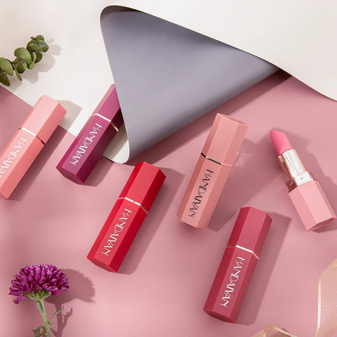 6-Color Matte Lipstick - Long-Lasting Velvet Finish