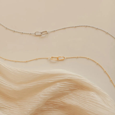 eManco Hot Fashion Stainless Steel Link Infinity Necklace - Women's Geometric Double Paperclip Pendant Jewelry