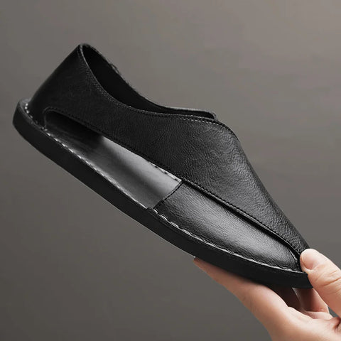 Sommerliche handgefertigte Herrensandalen aus Leder