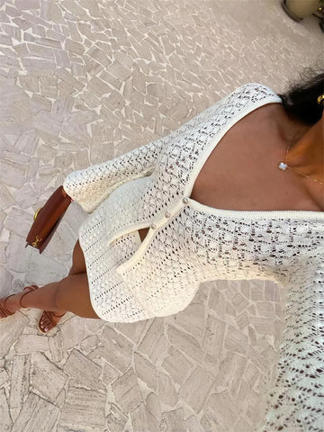 Tossy Knit Hollow Out 2-delige set: stijlvolle V-hals cardigan en high waist minirok outfit voor vrouwen 