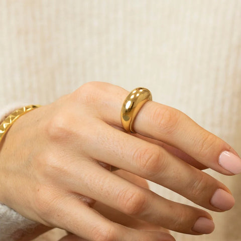 SUNIBI Simple Stainless Steel Arc Rings for Women - Elegant Geometric Jewelry for Couples