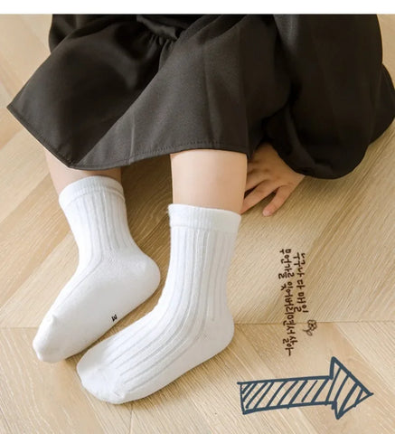 4 Pairs of Cute Kids Socks for Autumn & Winter