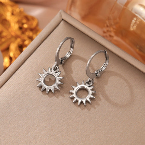 Skyrim Gold Color Stainless Steel Women's Heart Starfish Sun Pendant Hoop Earrings - Fashion Jewelry Gift