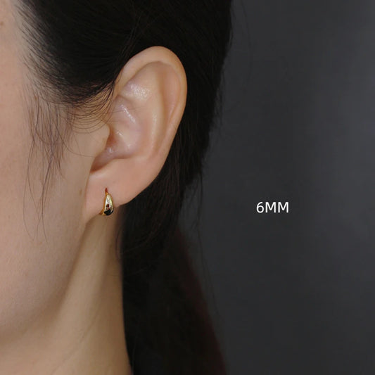 WANTME 925 Sterling Silver Wide Huggies Gothic Hoop Earrings