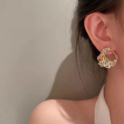 Simple Fashion Gold Color Irregular Metal Stud Earrings for Women - Statement Jewelry for Parties and Christmas Gifts