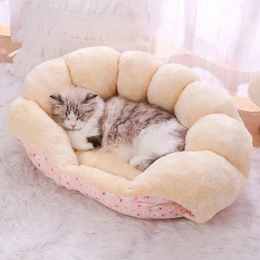 Warm and Cozy Cat Bed for Purr-fect Winter Snuggles