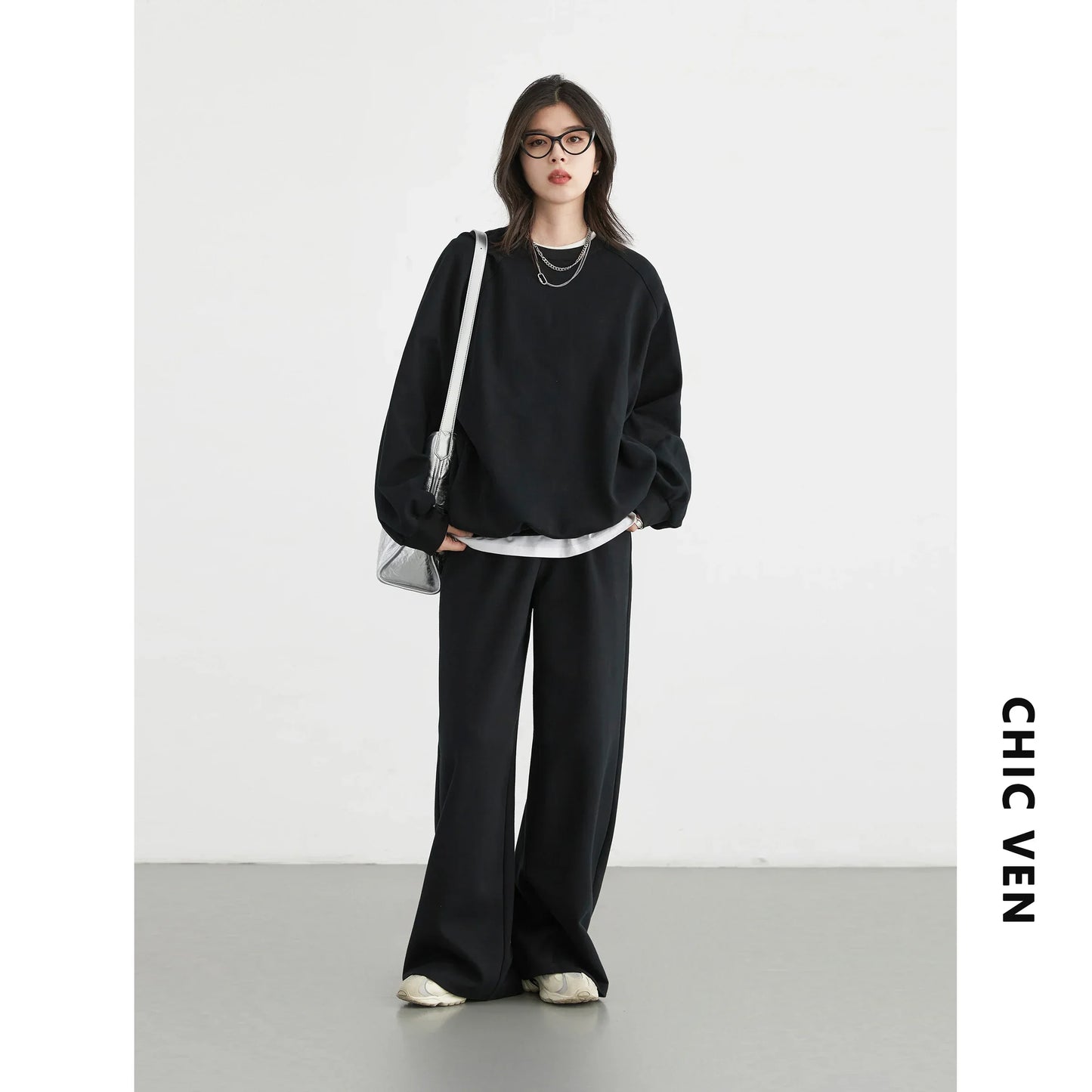 CHIC VEN Women Sweatshirts & Pants Set