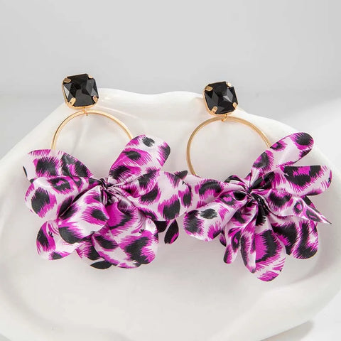 Retro Leopard Print Fabric Drop Earrings for Women - Exaggerated Black Crystal Geometric Circle Petal Pendant Jewelry Gift