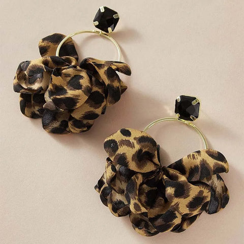 Retro Leopard Print Fabric Drop Earrings for Women - Exaggerated Black Crystal Geometric Circle Petal Pendant Jewelry Gift
