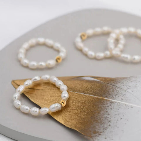 eManco Korean Imitation Pearl Minimalist Finger Ring - Elegant White Round Pearl Wedding Anniversary Gift