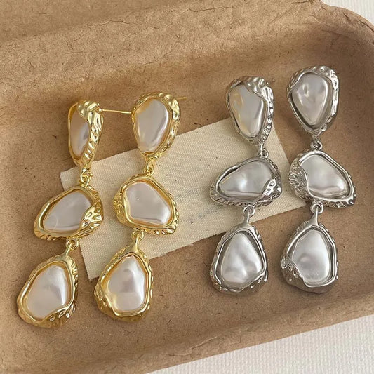 Vintage Gold Color Long Pearl Waterdrop Earrings for Women - Exaggerated Metal Irregular Geometric Pendant Jewelry Gift