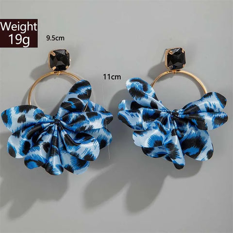 Retro Leopard Print Fabric Drop Earrings for Women - Exaggerated Black Crystal Geometric Circle Petal Pendant Jewelry Gift
