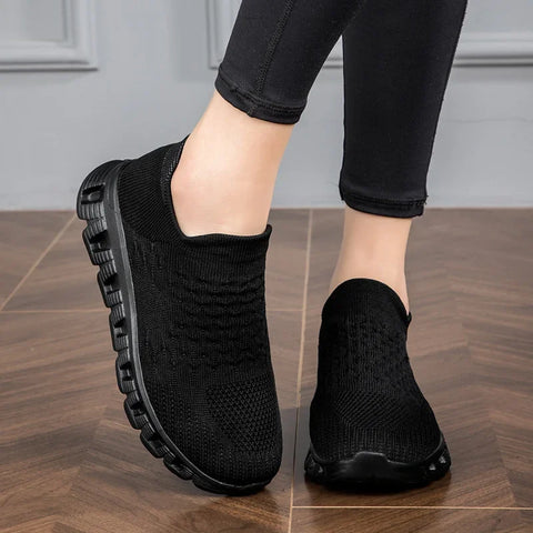 Nieuwe gevulkaniseerde instapsneakers voor dames