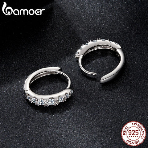 BAMOER Moissanite Huggie Hoop Earrings – White Gold Plated 925 Sterling Silver