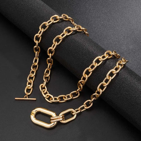 Exaggerated Gold Color Big Elliptical Pendant Necklace for Women - Punk Hip Hop Metal Chunky Chain OT Buckle Jewelry Gift