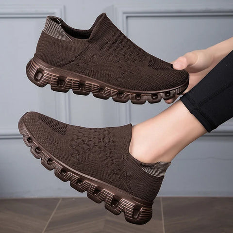 Nieuwe gevulkaniseerde instapsneakers voor dames