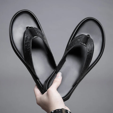 Lightweight Men's Aqua Shoes for All-Occasions
