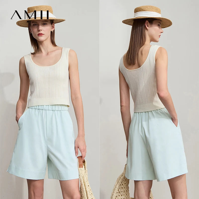 Amii Women's Minimalist Summer Shorts