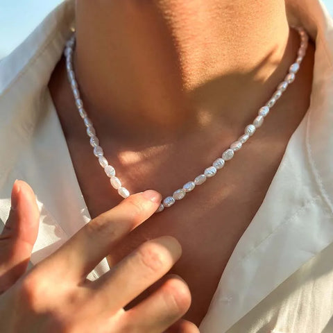 Elegant Imitation Pearl Choker Necklace for Women - Vintage Beaded Jewelry for Weddings and Parties