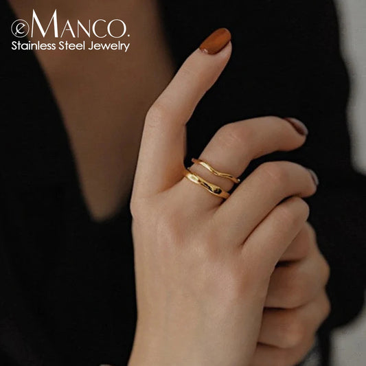 eManco Trendy Gold & Silver Irregular Wave Rings for Women and Couples