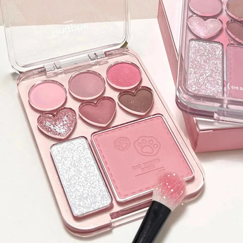 8-Color Heart-Shaped Eyeshadow Palette - Blusher & Highlighter