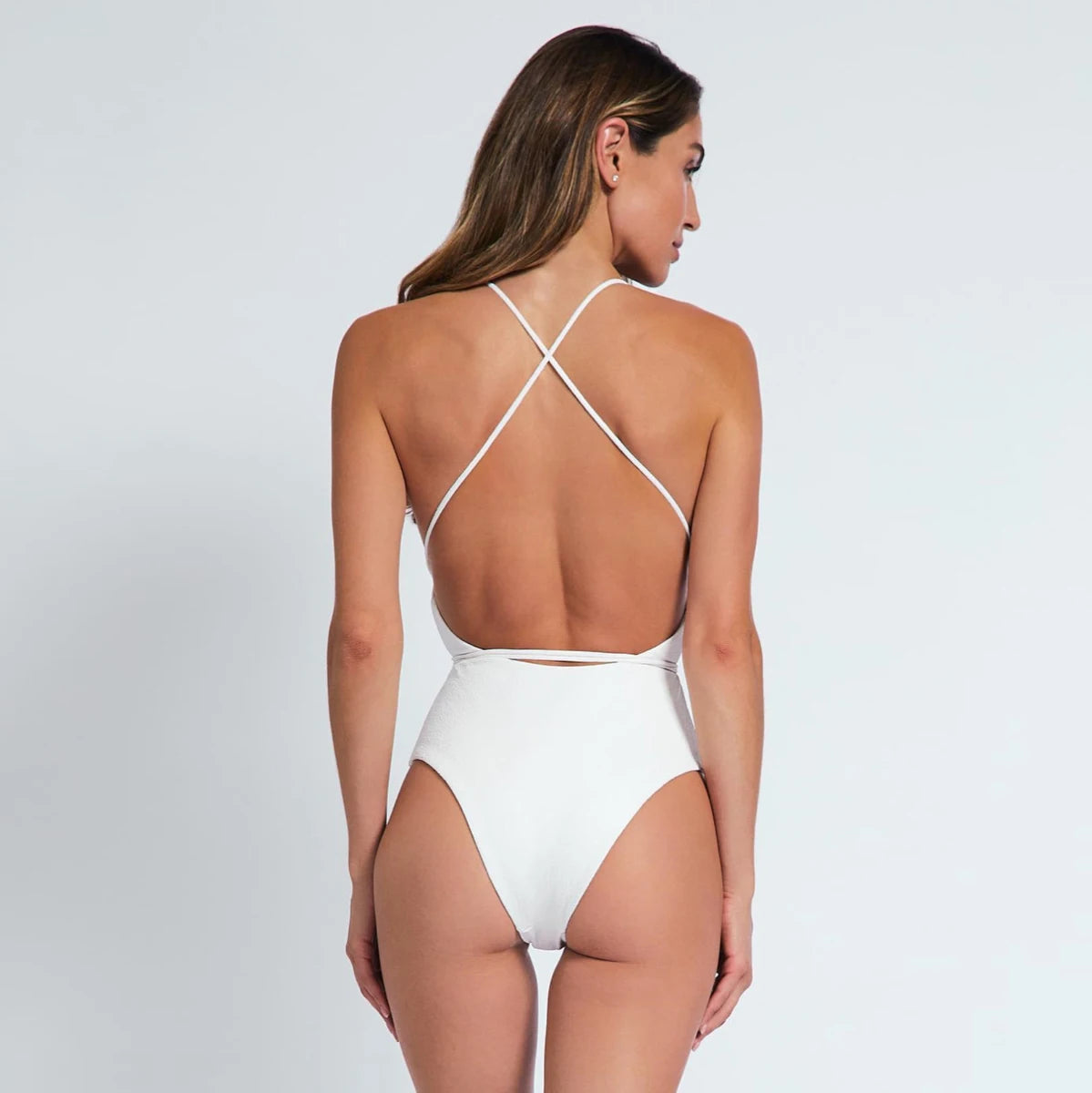 Luxe Push-Up One-Piece Swimsuit – Elegant Closed-Back Beachwear for Women