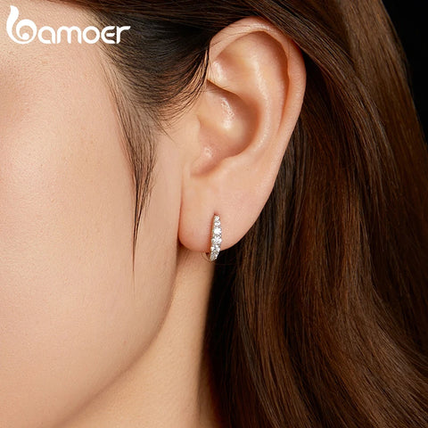 BAMOER Moissanite Huggie Hoop Earrings – White Gold Plated 925 Sterling Silver