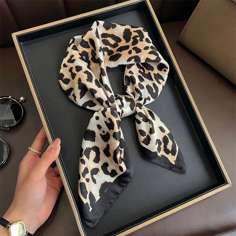 2025 Luxury Silk Skinny Scarf with Cat Print