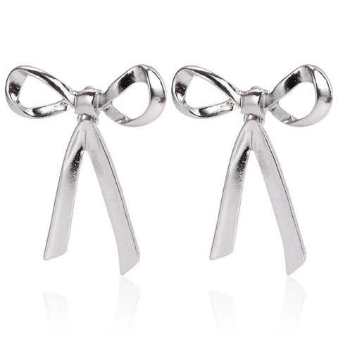 Vintage White Imitation Pearl Bowknot Stud Earrings for Women - Handmade Woven Beaded Statement Jewelry 2024