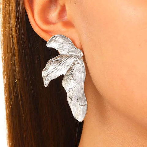 Exaggerated Personality Metal Geometric Leaf Stud Earrings for Women - Irregular Wrinkled Texture Party Jewelry Gift